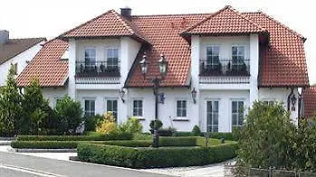 Klara Birnbaum 3* إرلانجن