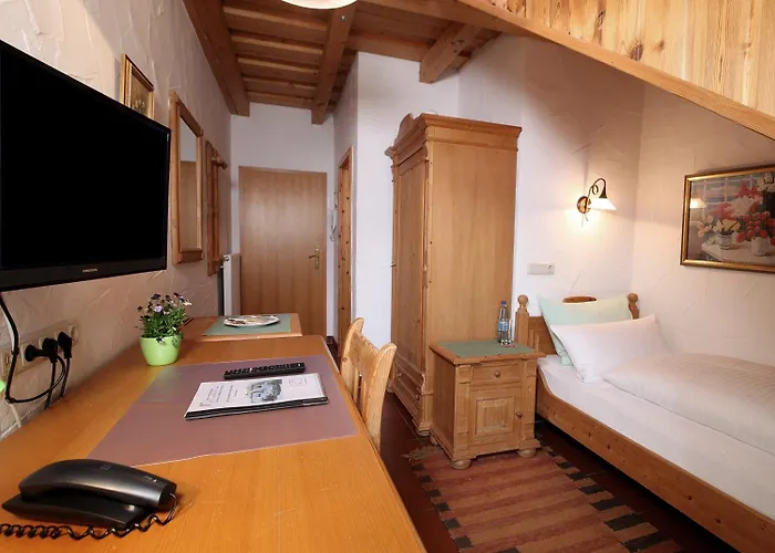 Hotel Klara Birnbaum 3*